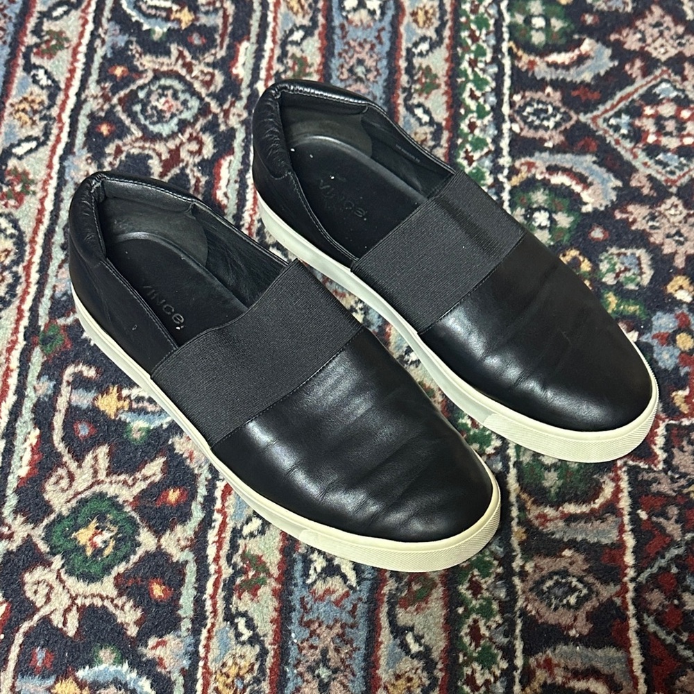 Vince Corbin Black Leather Platform Elastic Slip On Shoes Women's Size 9 - Picture 2 of 9